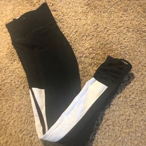 Victoria’s Secret leggings